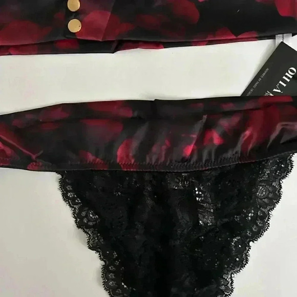 Nwot Oh la  la cheri black and rose lingerie set small/medium - Picture 3 of 6